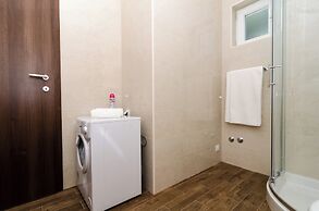LUV Luxury Apartments