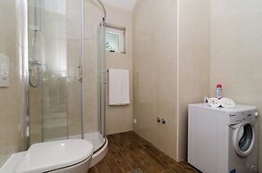 LUV Luxury Apartments