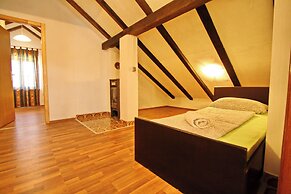 Apartments Lemeš
