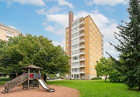 Spacious 3BR Apartment in Kaleva