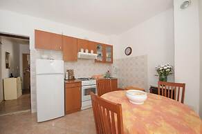 Apartments Mira