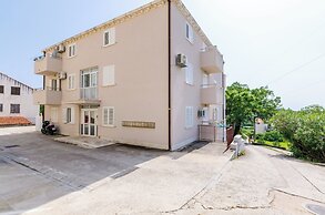 Ana Apartment