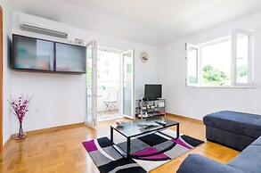 Ana Apartment