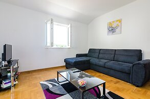 Ana Apartment
