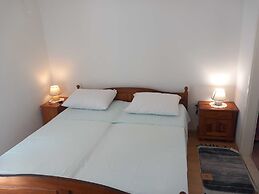 Guest House Mrdalo