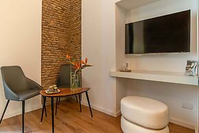 Ora Acanfora Suites