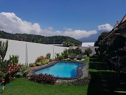 Maha Rama Villas Amed