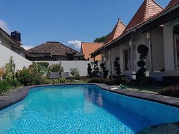 Maha Rama Villas Amed