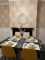 Remarkable 3-bed House in Liverpool