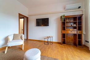 Autumn Apartment in Como