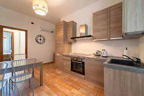 Autumn Apartment in Como