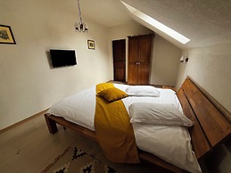 Cozy Apartment