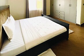 1 Bed Flat - Sleeps 2 - Parking - Wifi