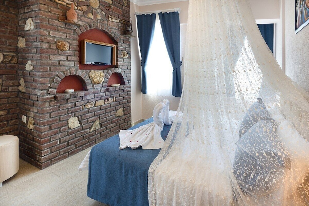 Begonvil Hotel Bozcaada