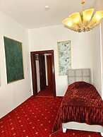 Hotel Viki