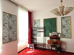 Hotel Viki