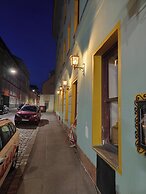 Hotel Viki