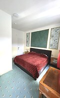 Hotel Viki