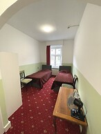 Hotel Viki
