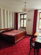 Hotel Viki
