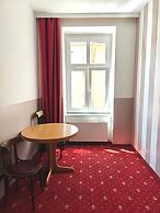 Hotel Viki