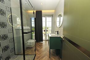 Kazak Club Hotel