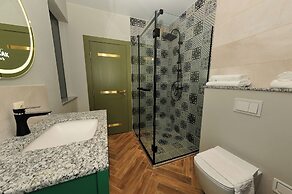 Kazak Club Hotel
