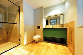 Kazak Club Hotel