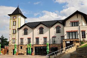 Kazak Club Hotel
