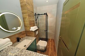 Kazak Club Hotel
