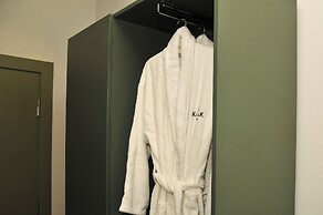 Kazak Club Hotel