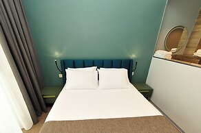 Kazak Club Hotel