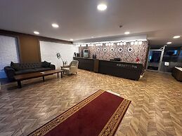 ESSE JOVEN HOTEL