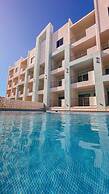 Costa Elegante Hotel & Suites