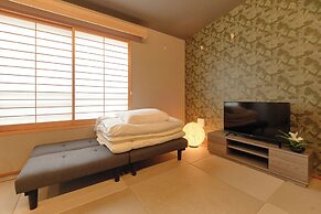 Ryokan Zen Asagaya by Tranova