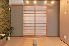 Ryokan Zen Asagaya by Tranova