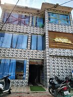Hotel Basant Palace