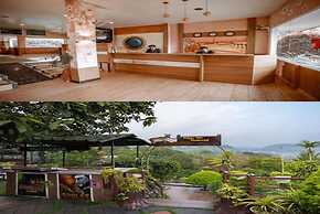 AyurGem Ayurveda Yoga &  Wellness Retreat
