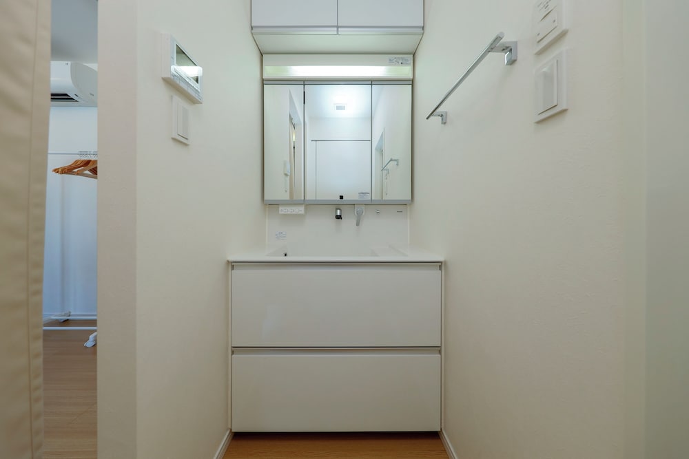 Kiyosumi SOHO by Tranova