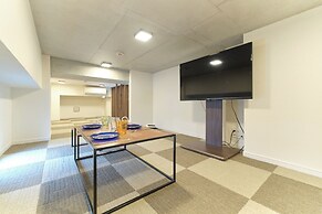 Kiyosumi SOHO by Tranova