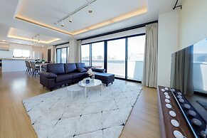 Kiyosumi SOHO by Tranova