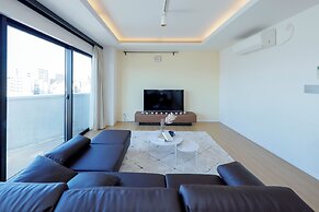 Kiyosumi SOHO by Tranova