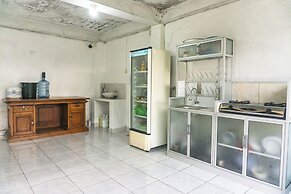 srinadi guest house