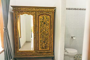 srinadi guest house