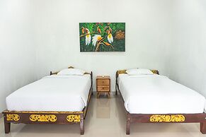 srinadi guest house