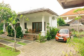 srinadi guest house