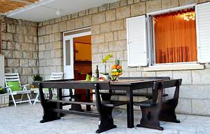 Apartments Lina