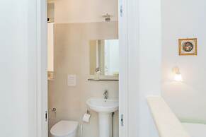 Suite Cervantes