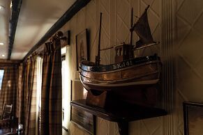 The Olde Ship Inn