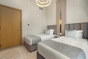 GLOBALSTAY. Creek Rise Tower 1 Elegant Apartment